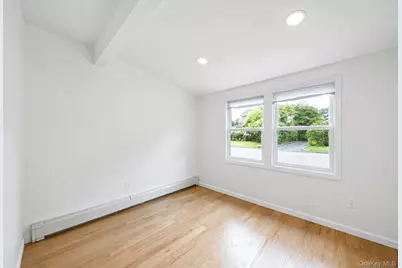 31 Oakland Avenue, Port Jefferson Station, NY 11776 - Photo 31