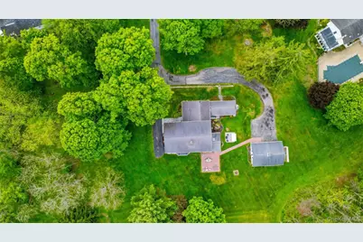 6 Country Club Road, Hopewell Junction, NY 12533 - Photo 3