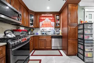 568 Autumn Ave, Brooklyn, NY 11208 - Photo 5