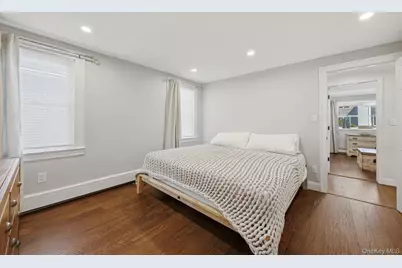 26 Sawyer Avenue, West Babylon, NY 11704 - Photo 15