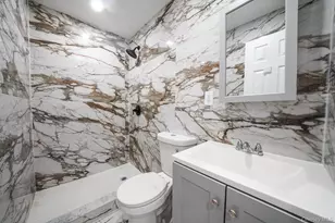 92-17 92nd St, Woodhaven, NY 11421 - Photo 15