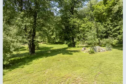 26 Hunns Lake Place, Stanford, NY 12581 - Photo 11