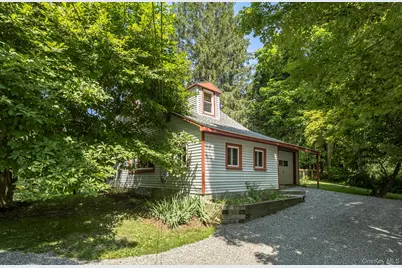 26 Hunns Lake Place, Stanford, NY 12581 - Photo 1