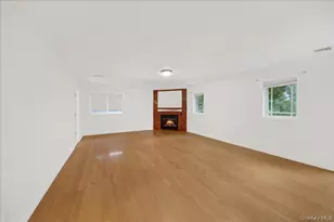 451 Ardsley Rd, Scarsdale, NY 10583 - Photo 25