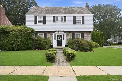 179 Locust Street, Floral Park, NY 11001 - Photo 1