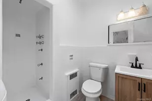 8530 Avenue B, Brooklyn, NY 11236 - Photo 7