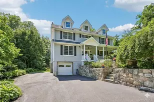 19 Navajo Trail, Sloatsburg, NY 10974 - Photo 3