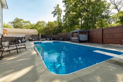41 Martin Drive, Poughkeepsie, NY 12603 - Photo 27