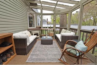 144 Division Avenue, West Sayville, NY 11796 - Photo 39