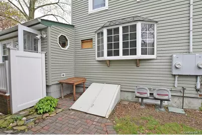 144 Division Avenue, West Sayville, NY 11796 - Photo 41