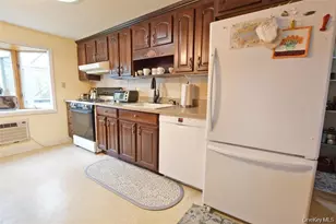 144 Division Ave, West Sayville, NY 11796 - Photo 17