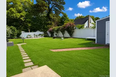 87 S 28th Street, Wyandanch, NY 11798 - Photo 11
