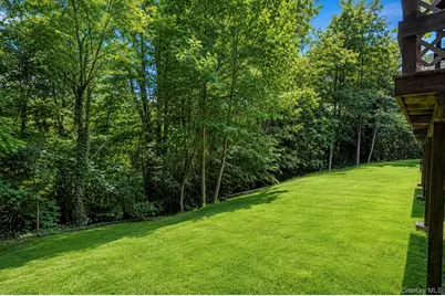 2 Pine Street, Huntington, NY 11743 - Photo 35
