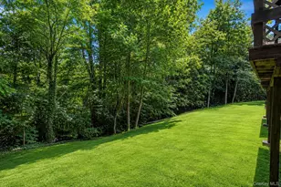 2 Pine St, Huntington, NY 11743 - Photo 35