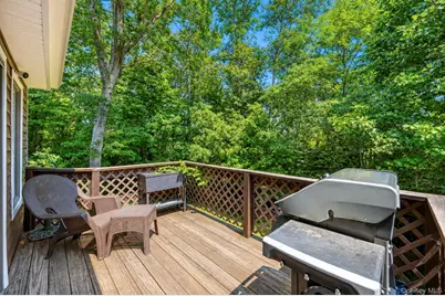 2 Pine Street, Huntington, NY 11743 - Photo 33