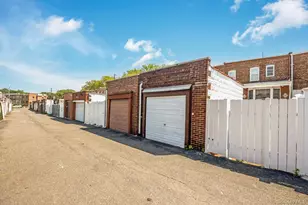 65-30 78th St, Middle Village, NY 11379 - Photo 25