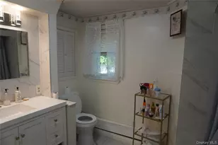 738 Decatur St, Uniondale, NY 11553 - Photo 5