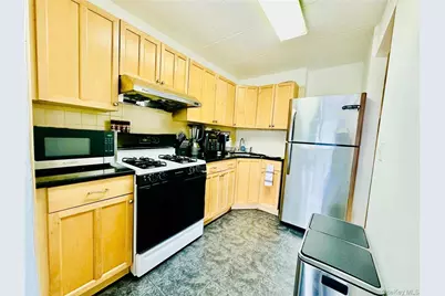 92-29 Queens Boulevard #16H, Rego Park, NY 11374 - Photo 9