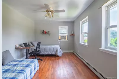 28 Brookdale Road, Glen Cove, NY 11542 - Photo 17