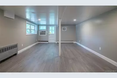 28 Brookdale Road, Glen Cove, NY 11542 - Photo 25