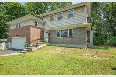 28 Brookdale Road, Glen Cove, NY 11542 - Photo 33