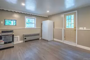 28 Brookdale Rd, Glen Cove, NY 11542 - Photo 23