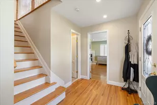 34 Farmers Ave, Lindenhurst, NY 11757 - Photo 13