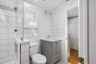 34 Farmers Ave, Lindenhurst, NY 11757 - Photo 25