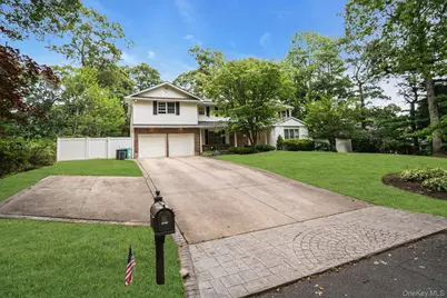 48 Colby Drive, Dix Hills, NY 11746 - Photo 3