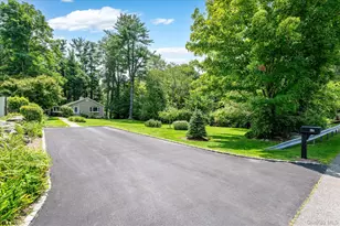 12 Lakeview Dr, Yorktown Heights, NY 10598 - Photo 47