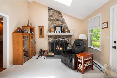 12 Lakeview Drive, Yorktown Heights, NY 10598 - Photo 7