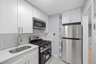 226-29 Manor Rd, Queens Village, NY 11427 - Photo 5