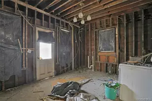 25 E Broome St, Port Jervis, NY 12771 - Photo 23