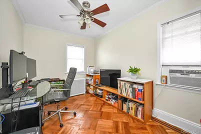 236-11 Seward Avenue, Bellerose, NY 11427 - Photo 11