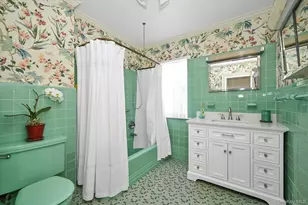 236-11 Seward Ave, Bellerose, NY 11427 - Photo 13