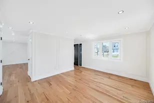 28 S Elm St, Hicksville, NY 11801 - Photo 23