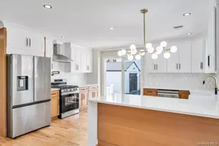 28 S Elm St, Hicksville, NY 11801 - Photo 3