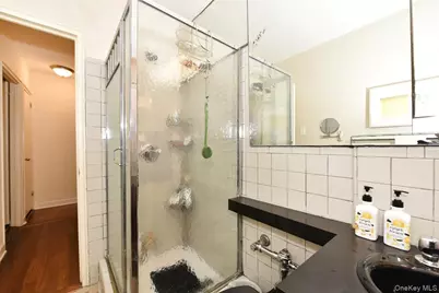 143-50 Hoover Avenue #104, Briarwood, NY 11435 - Photo 11