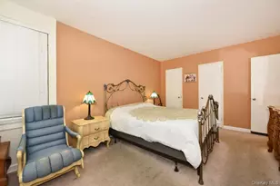 143-50 Hoover Ave, Briarwood, NY 11435 - Photo 9
