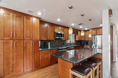 117 Gordon Place, Freeport, NY 11520 - Photo 9