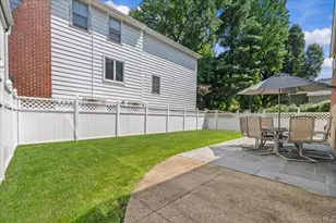 3132 Fairfield Ave, Bronx, NY 10463 - Photo 5