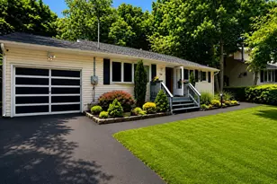 54 Capt Shankey Dr, Garnerville, NY 10923 - Photo 3