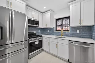 186-14 121st Ave, Saint Albans, NY 11412 - Photo 3