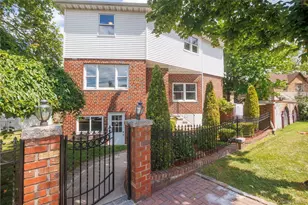 1340 Siegfried Pl, Bronx, NY 10465 - Photo 1