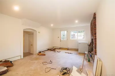 1340 Siegfried Place, Bronx, NY 10465 - Photo 11