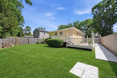 52 N 15th Street, Wyandanch, NY 11798 - Photo 25