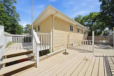 52 N 15th Street, Wyandanch, NY 11798 - Photo 23