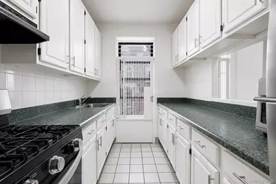 207 West 144th Street #5C, New York, NY 10030 - Photo 5