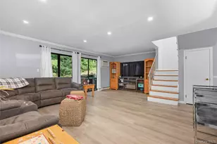 1105 Chelsea Cove S, Hopewell Junction, NY 12533 - Photo 9