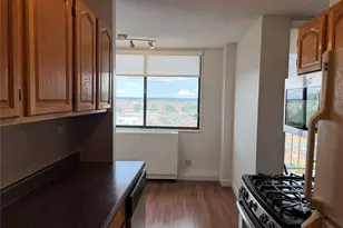 2 Bay Club Dr, Bayside, NY 11360 - Photo 3